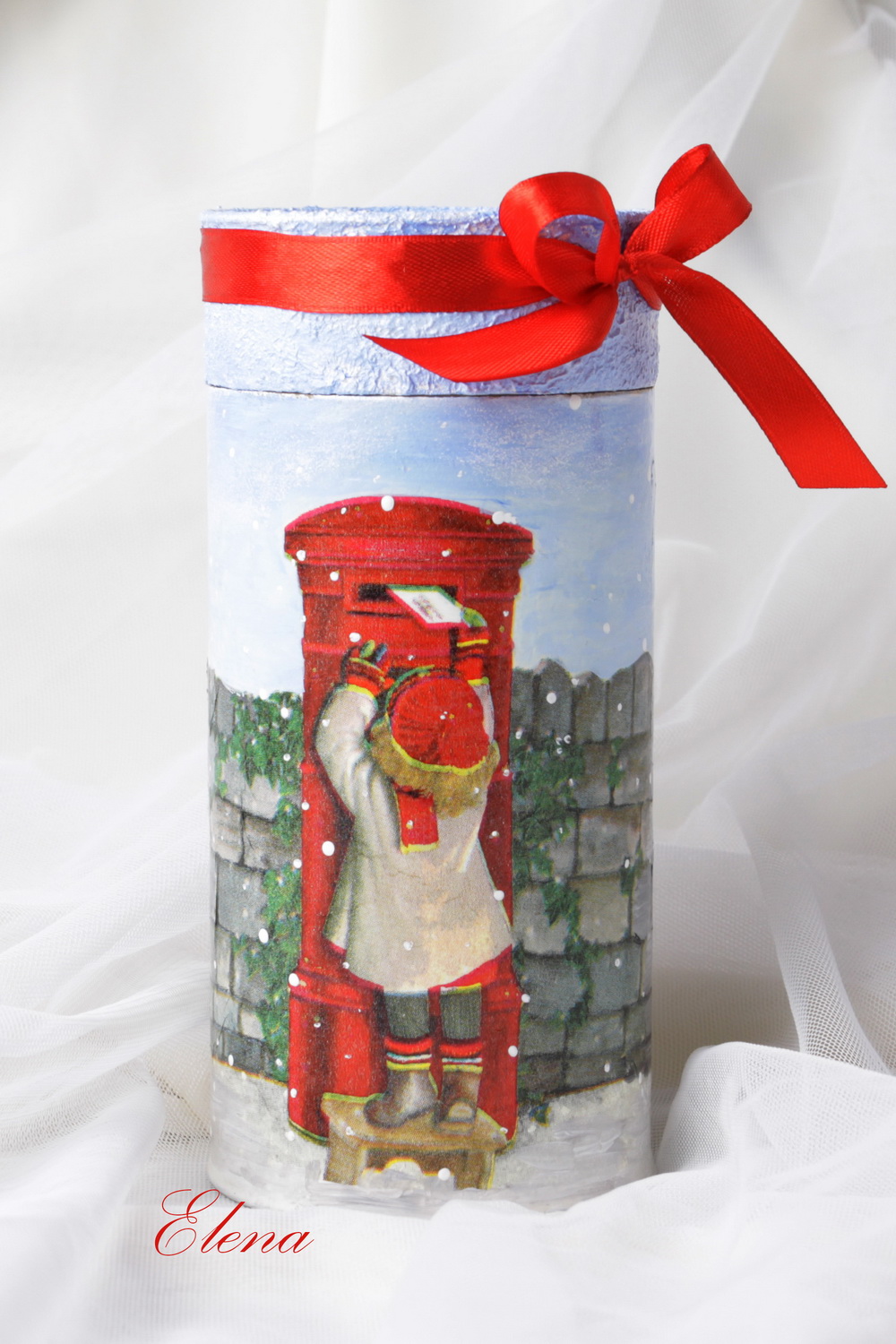 Новогодняя коробка для подарка