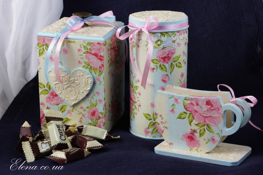 Полоски и розы