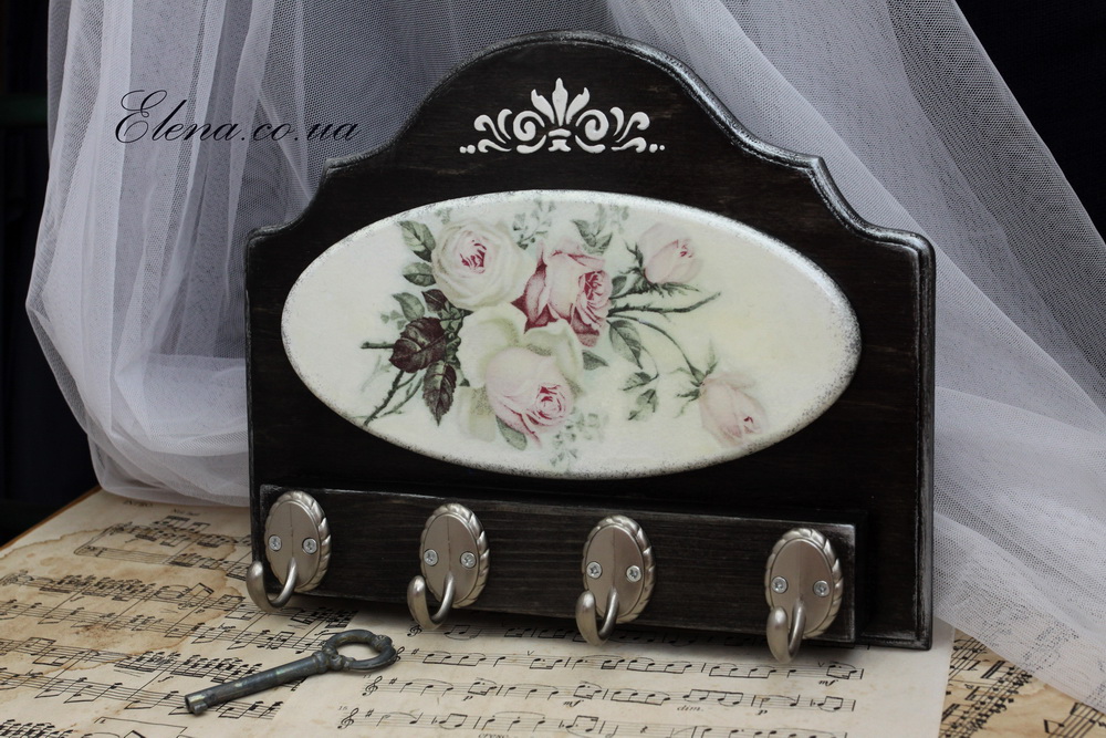 Вешалка Винтажные розы