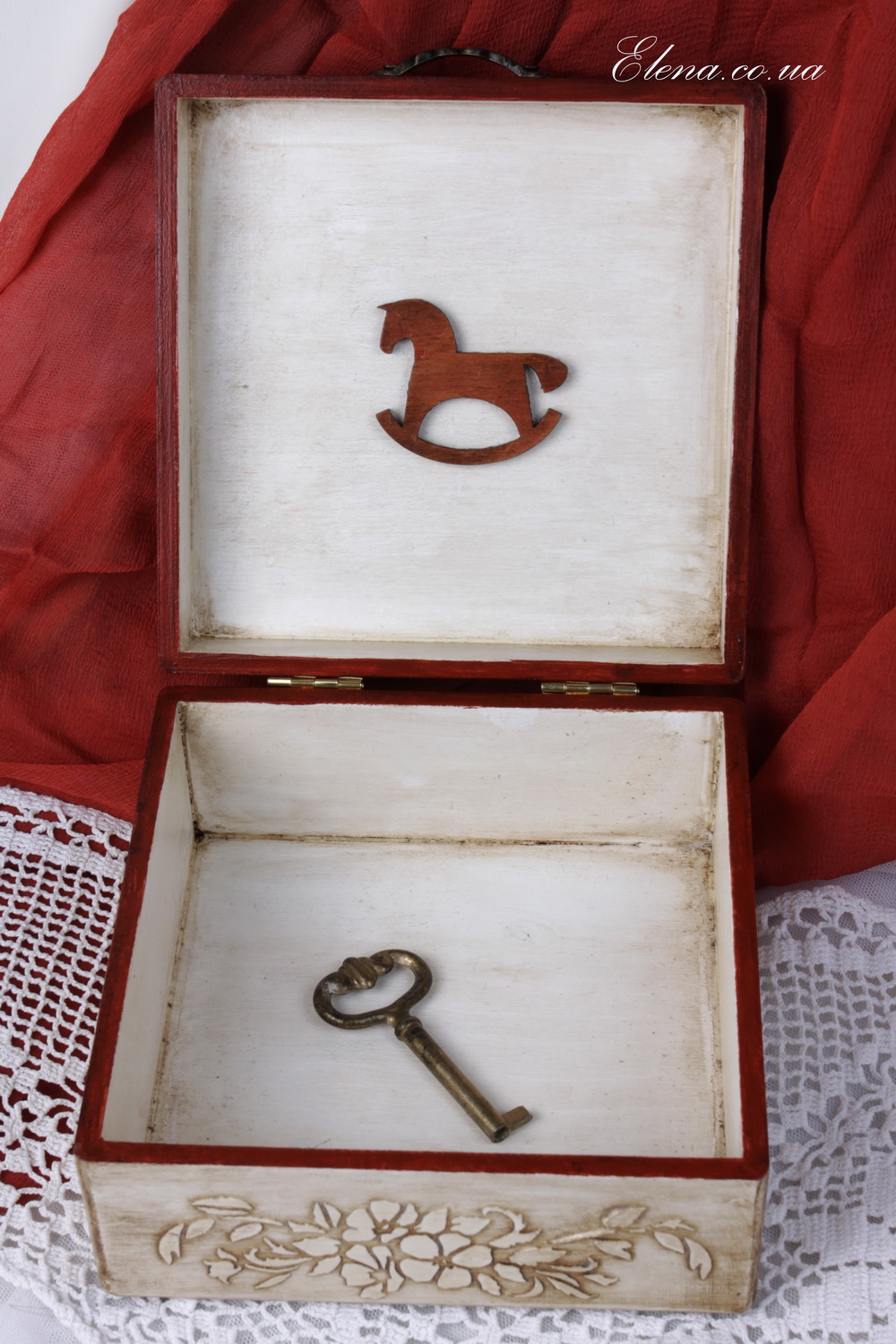 Шкатулка Девочка